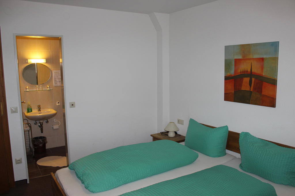Hotel-Zahringerstube Neuenburg am Rhein Rum bild